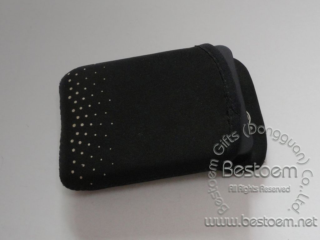 seagate hard disk pouch with HDD in