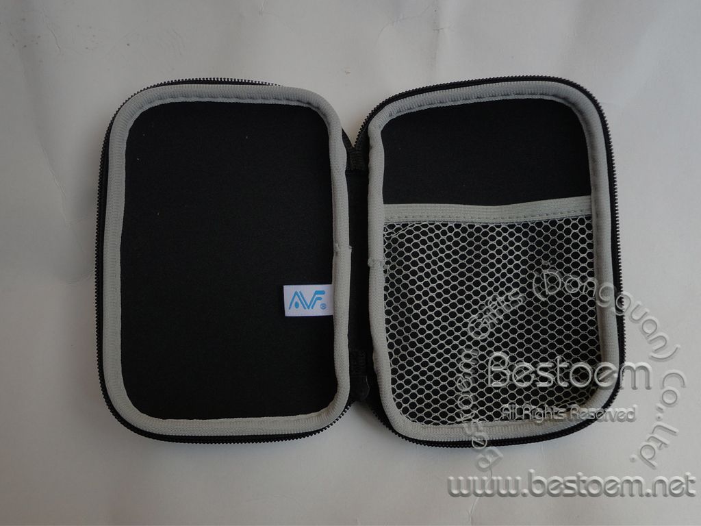 portable hard drive pouch made from neoprene inside view