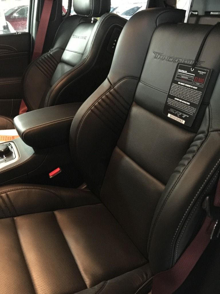 Signature Leather Wrapped Interior Package Jeep Garage Jeep Forum