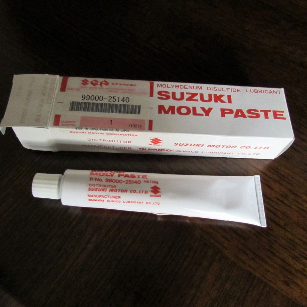 Finally Found Some Moly Paste for Final Drive Splines.