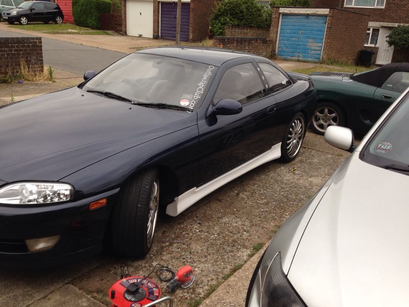 [Image: sideskirts_zps6ab597d1.jpg]