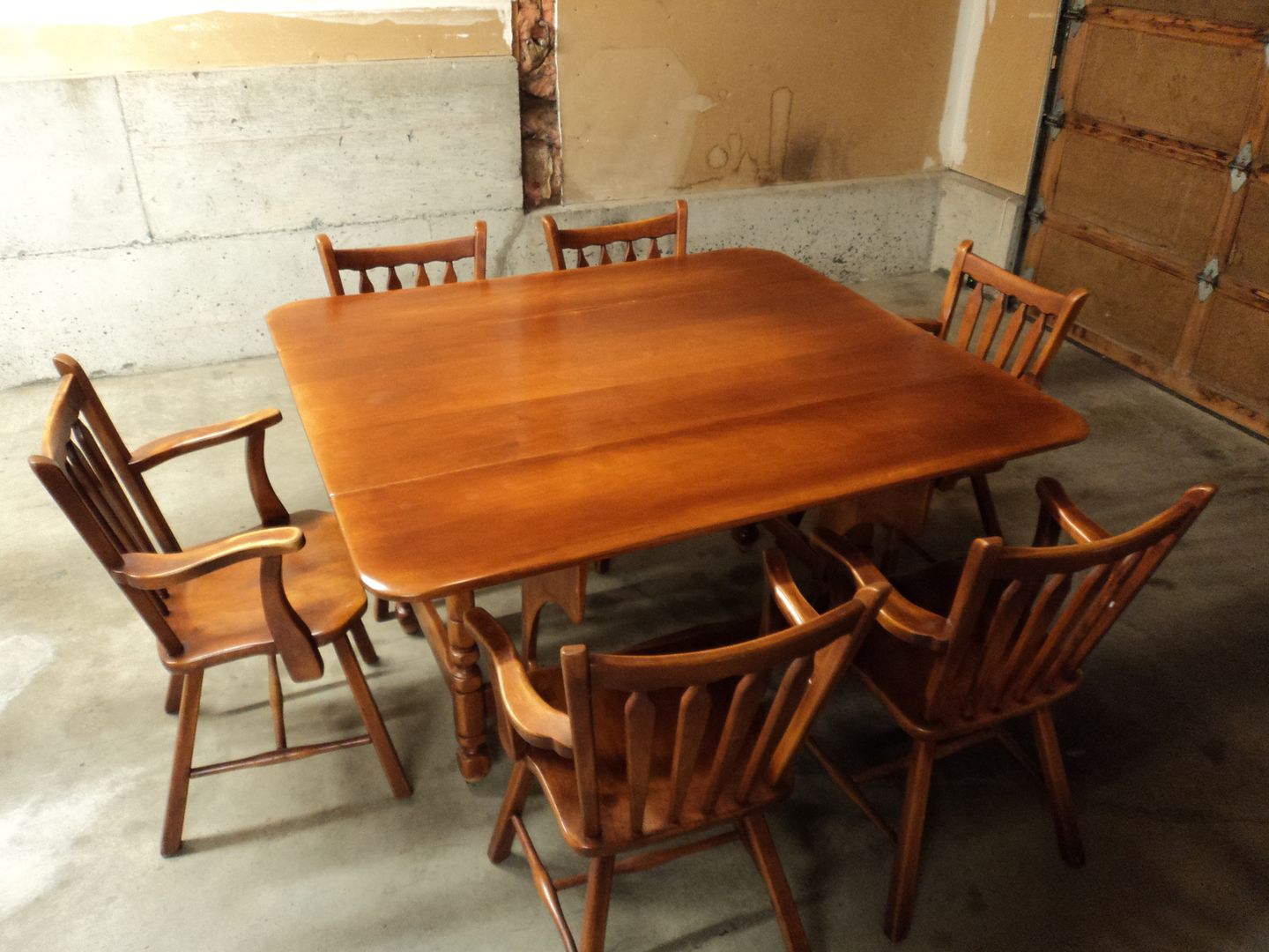 cushman maple dining room set