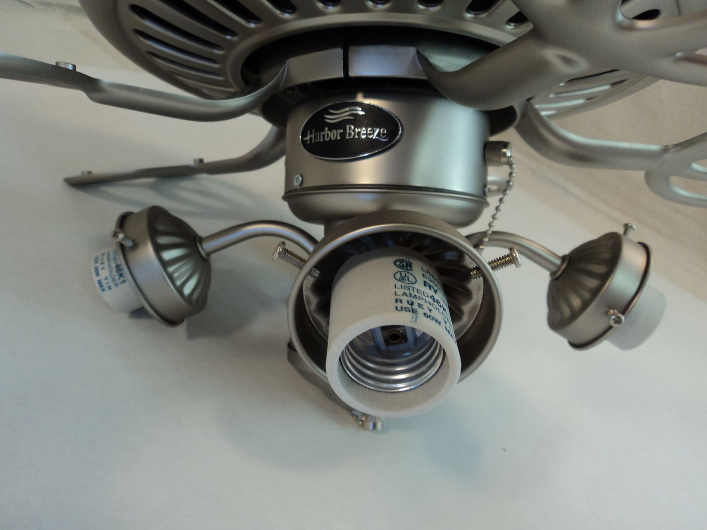 Harbor Breeze 52 Inch Ceiling Fan With Lights 5 Blades Brushed Nickel