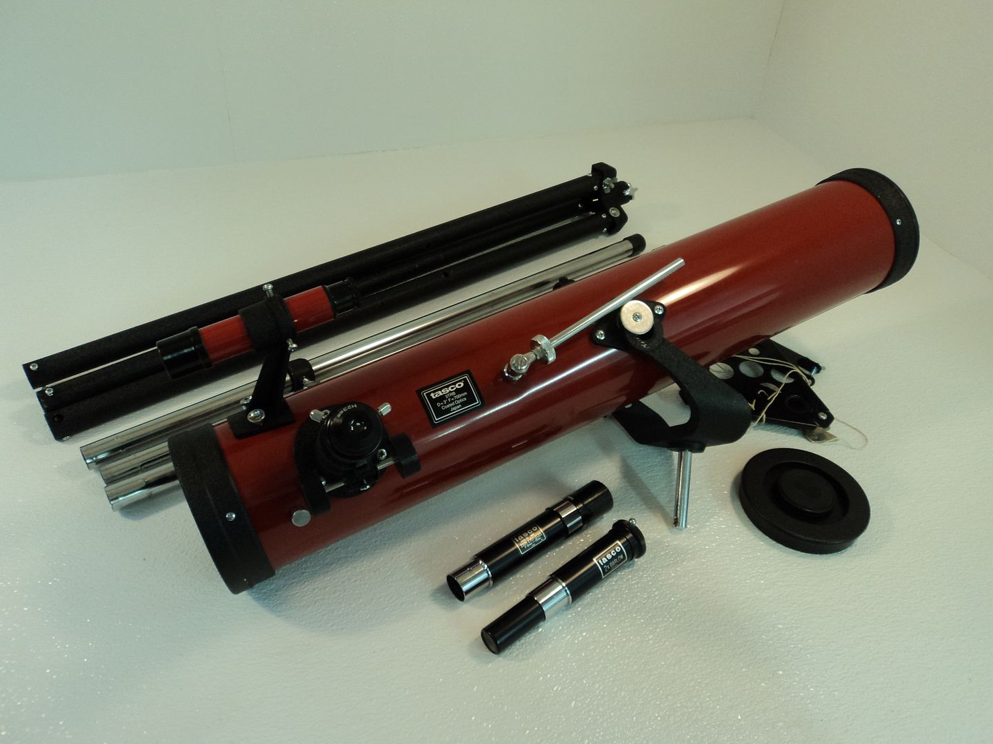 Tasco Astronomical Reflector Telescope Red/Black 280 x 76mm 3TRB eBay