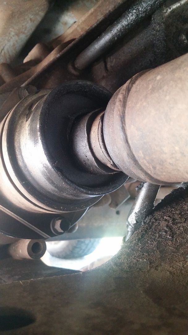 H3 Driveshaft on transfer case side Hummer4x4Offroad