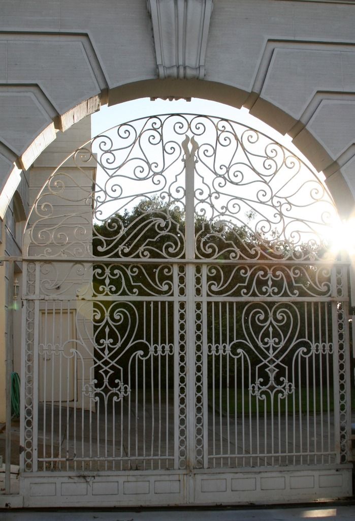 pacific heights gate